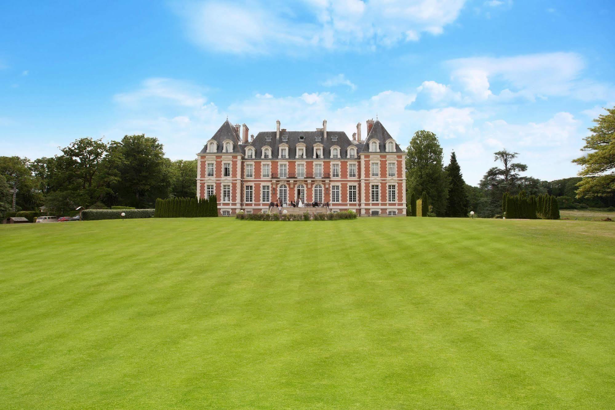 Wyndham Halcyon Resort La Souterraine Noth Exterior foto