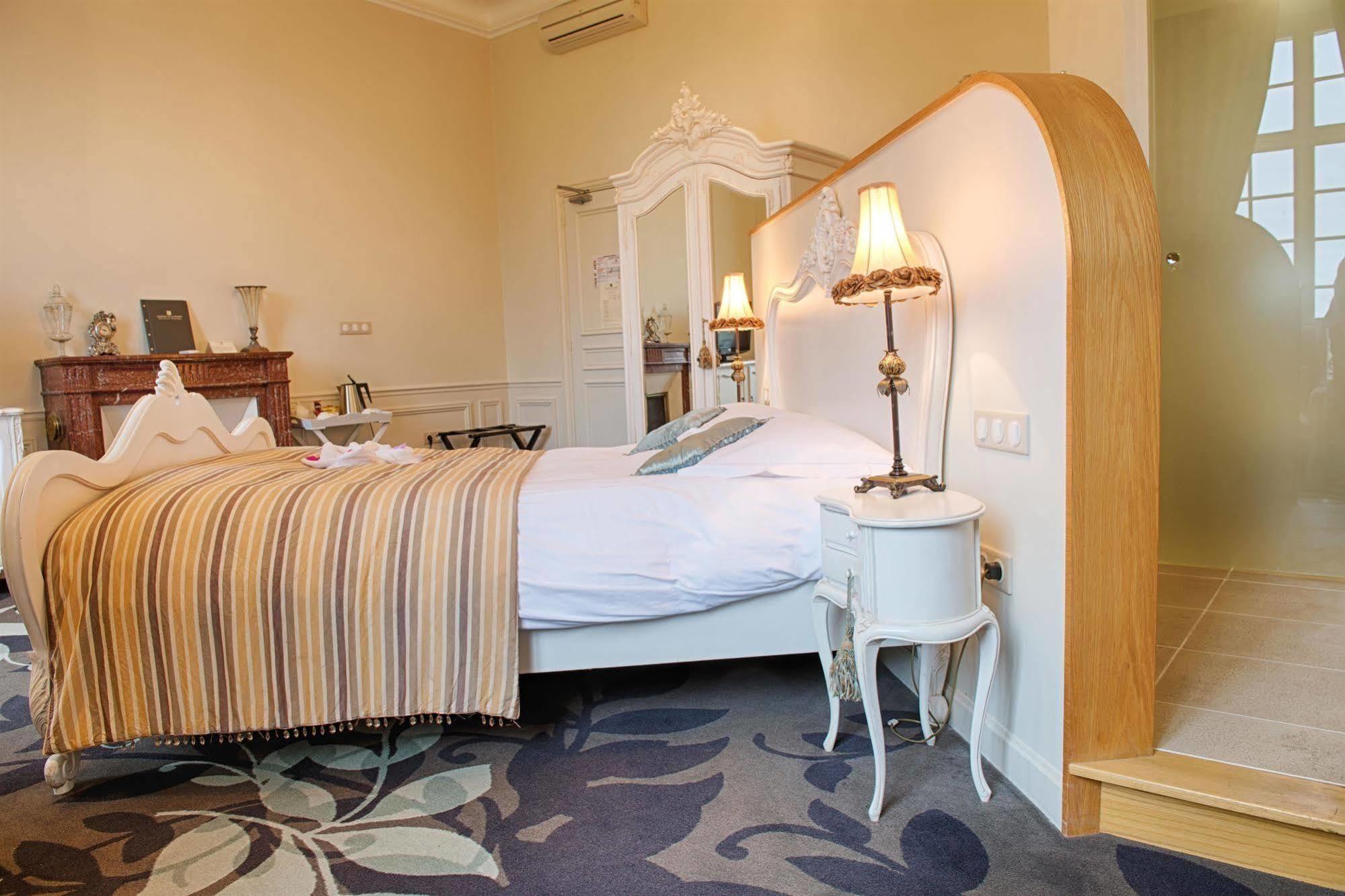 Wyndham Halcyon Resort La Souterraine Noth Exterior foto