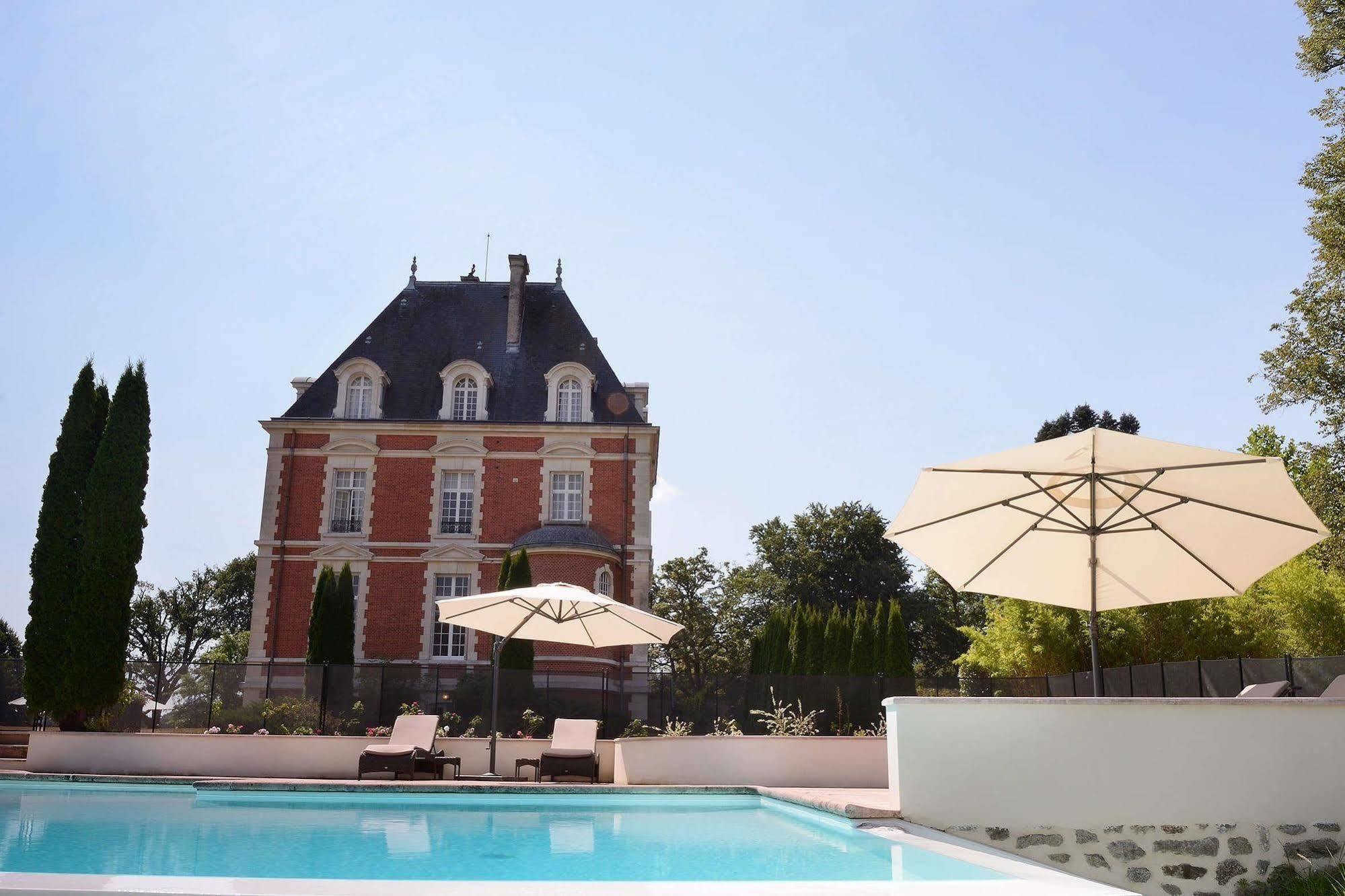 Wyndham Halcyon Resort La Souterraine Noth Exterior foto